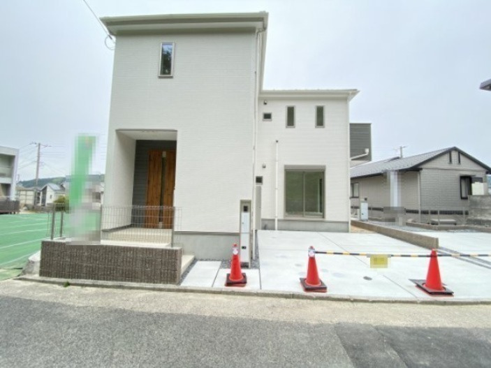 新築戸建　あさひが丘6丁目（No.1／No.2）の駐車場