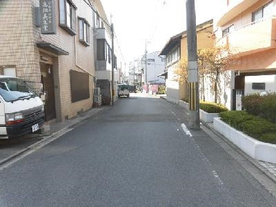 ピアレス千本の周辺|前面道路