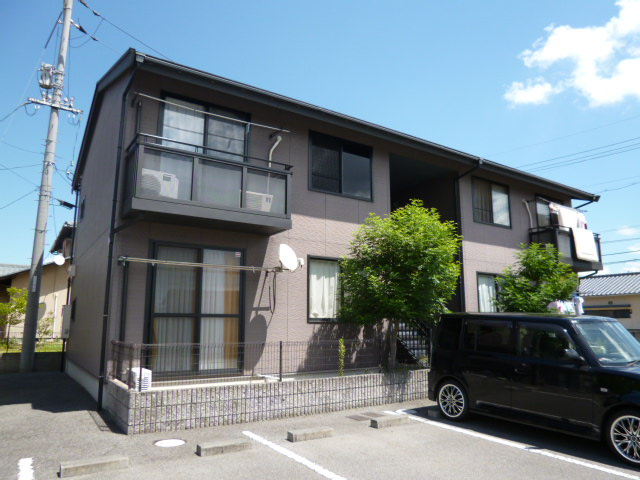 サニープレインＤの外観