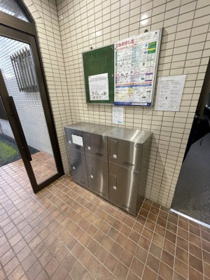 【エントランス】 | シャトーハイツ