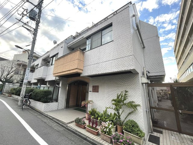 ドリーム上落合の外観