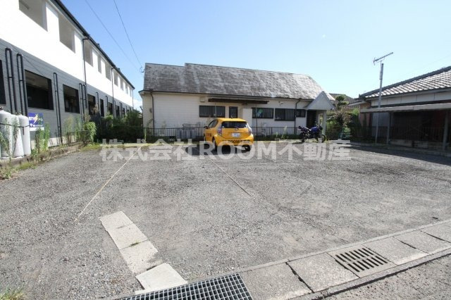 Advanceの駐車場
