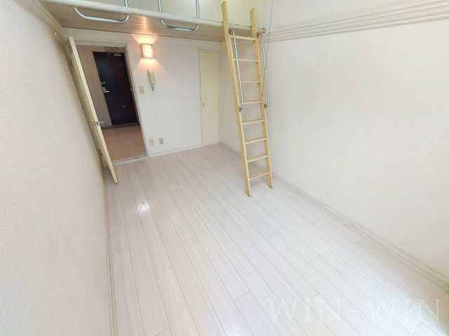 カーサ井原の居間・リビング