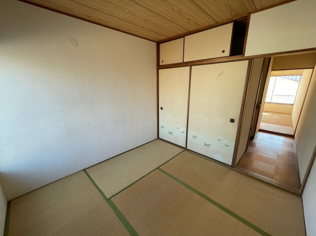 レジデンス王塚の和室