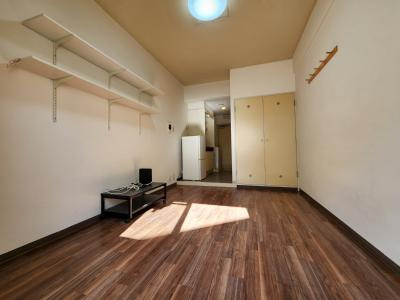 パラドール円町の寝室|洋室