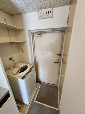 パラドール円町の玄関