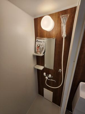 パラドール円町の浴室|シャワールーム