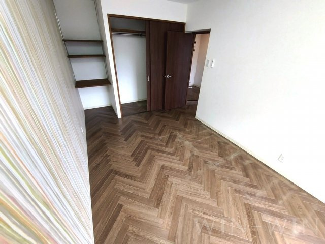 フィオーレコリーナの洋室