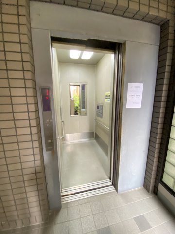 Jフラット