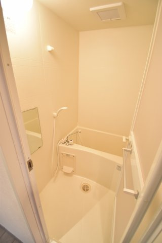 サンライズヒルズ上町台地の浴室