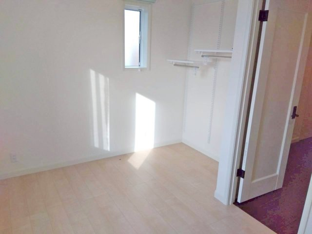 【洋室】 | 三島市千枚原 中古住宅 EH04368 | 三島市千枚原　2F洋室