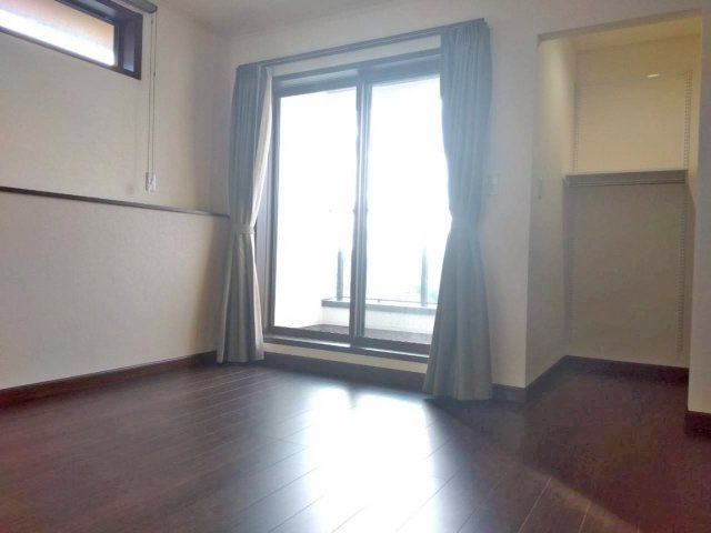 【洋室】 | 三島市千枚原 中古住宅 EH04368 | 三島市千枚原　2F洋室