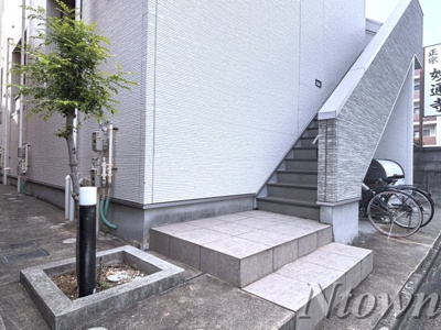 【エントランス】 | グランフルール | エントランスです