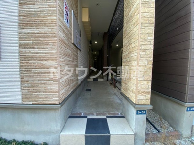 【エントランス】 | ソアレ大曽根 | ゆとりのあるエントランスです