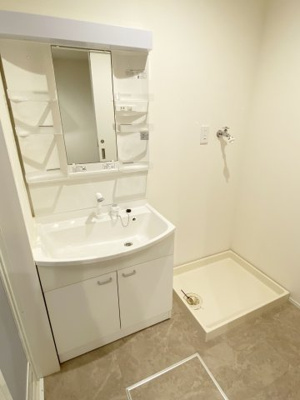 【独立洗面台】 | フォンテーヌ・タカラ | ※同物件、別のお部屋の写真です。