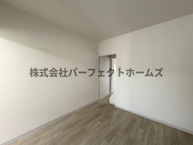 星丘1丁目テラス 賃貸の居間・リビング