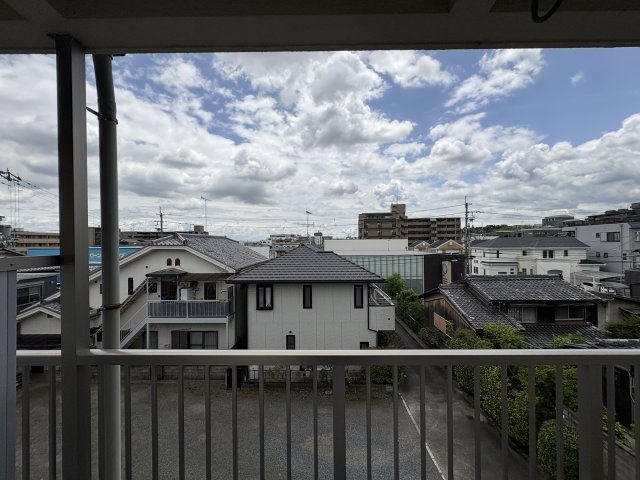 石井マンションの展望|南向きで日当たり良好