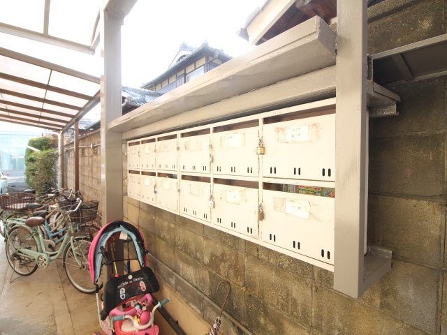 石井マンションのその他共用部分|集合ポスト