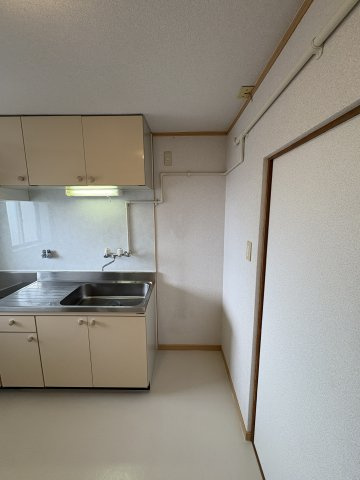 石井マンションのその他|冷蔵庫置きスペース