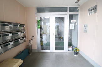 【エントランス】