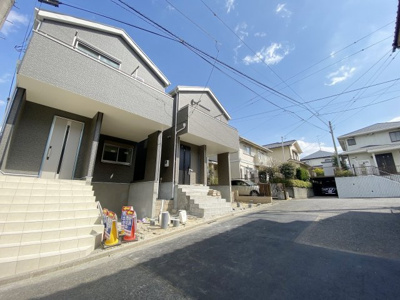 【前面道路含む現地写真】 | 前面道路含む現地写真です
