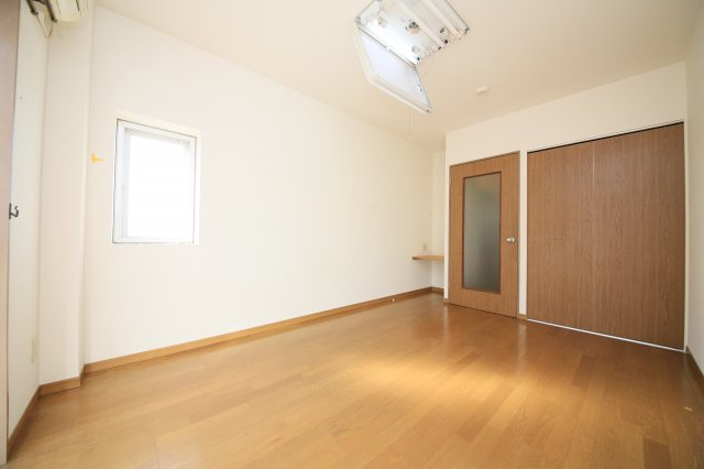 サンヒルズB棟の居間・リビング