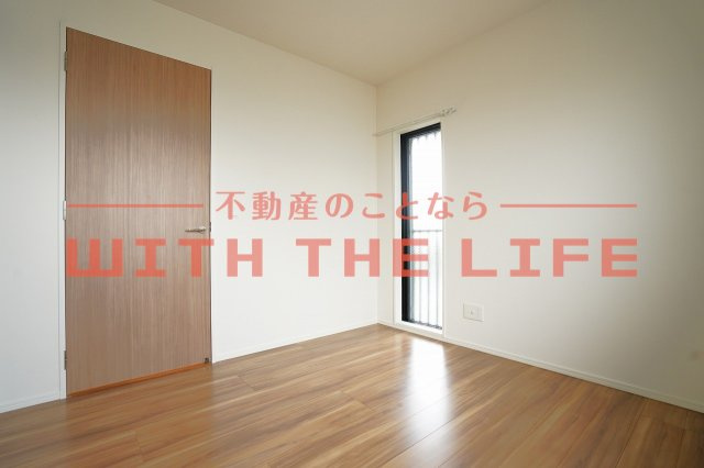 サンメゾン西鉄久留米の内装|明るい色調の室内です