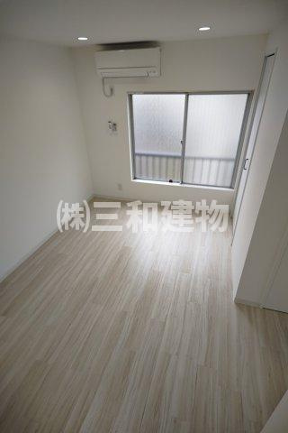 ミヨシコーポの内装