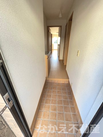 【玄関】 | 明るい玄関です
