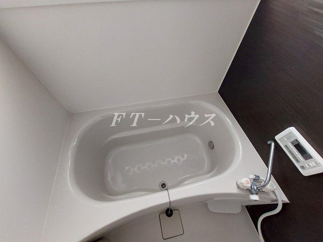飯山満３丁目貸家の浴室