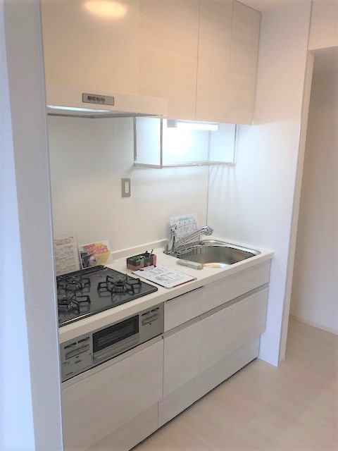 D-room F.京町のキッチン|コンパクトなキッチンで掃除もラクラク