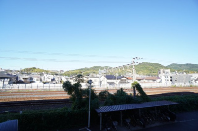 【外観】 | エメラルドマンション船越南（リノベ済） | 現地（2022年12月6日15：00頃）撮影