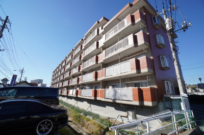 【外観】 | エメラルドマンション船越南（リノベ済） | 現地（2022年12月6日15：00頃）撮影