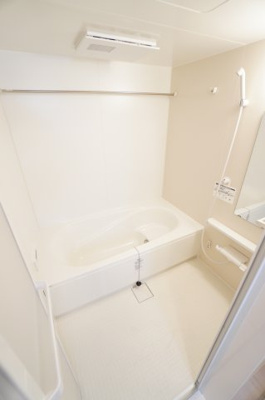 【浴室】 | ルアナハイム | ※同物件・反転タイプの写真です。