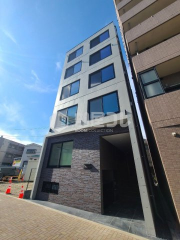 COCOCUBE椎名町のエントランス
