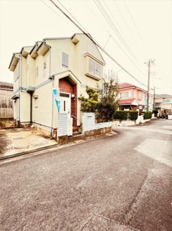 【前面道路含む現地写真】