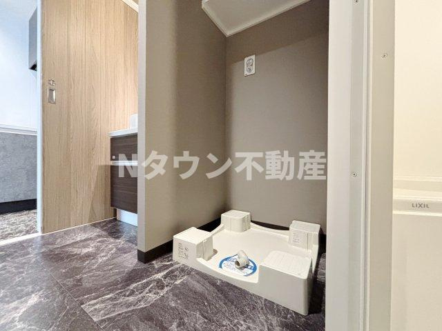 【設備】 | T’s RESIDENCE NAGOYA | 洗濯機置き場です