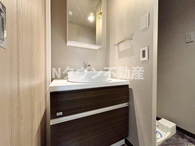 【独立洗面台】 | T’s RESIDENCE NAGOYA | 独立洗面台で身支度をすべて済ませてしまいましょう