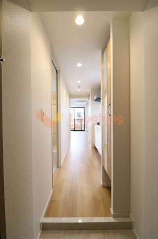 グランジュール大手町の玄関|収納もある玄関です