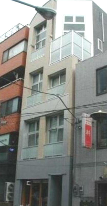 ファロス神楽坂ｎｂのエントランス