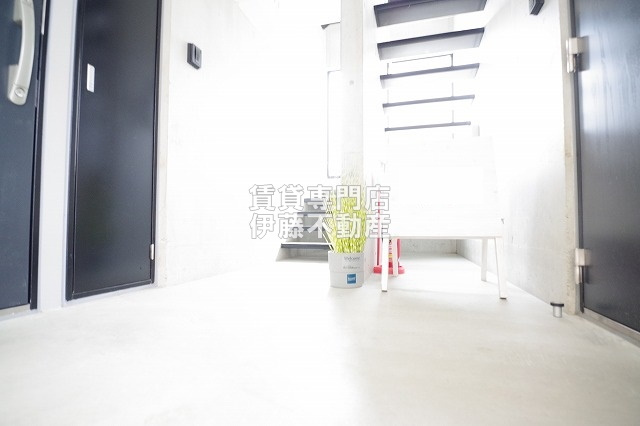 HK2 Westのロビー