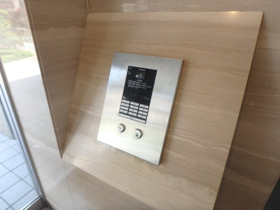 【設備】 | ソアール門戸荘 | オートロックつきです