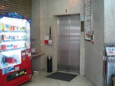 【エントランス】 | エイコービル