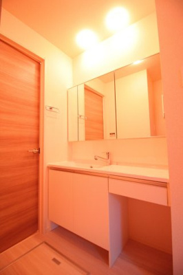 【洗面所】 | オーロラアーク五色 | 同社施工例です。