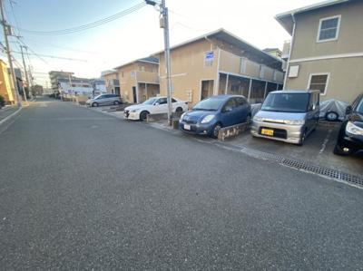 【周辺】 | タウニーイサカA棟