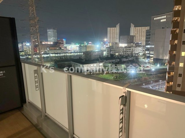 グレーシアタワーズ海老名イーストの展望|夜の夜景をバルコニーからご覧ください
