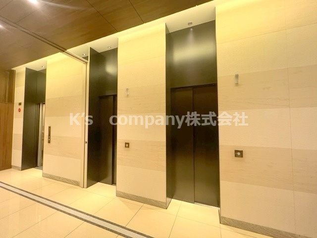 グレーシアタワーズ海老名イーストのその他共用部分|エレベーター付き3基