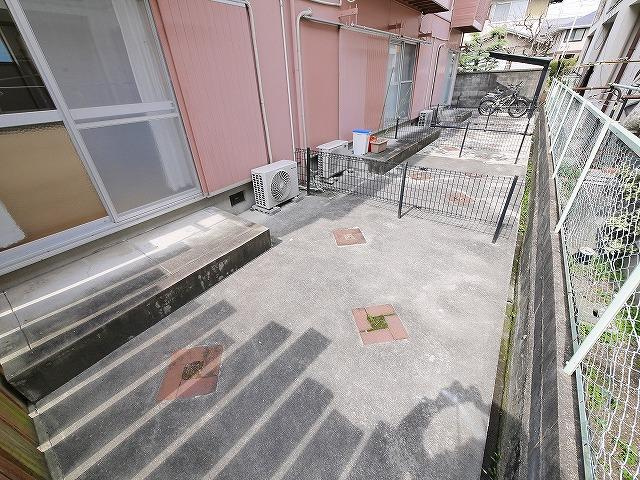 ジュネス芝の庭