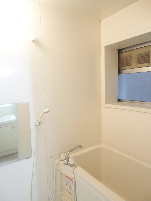 千本杉コーポ【キャッシュバック対象物件】の浴室|お風呂で日々の疲れを落としましょう