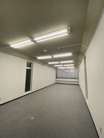 三栄ビルの内装